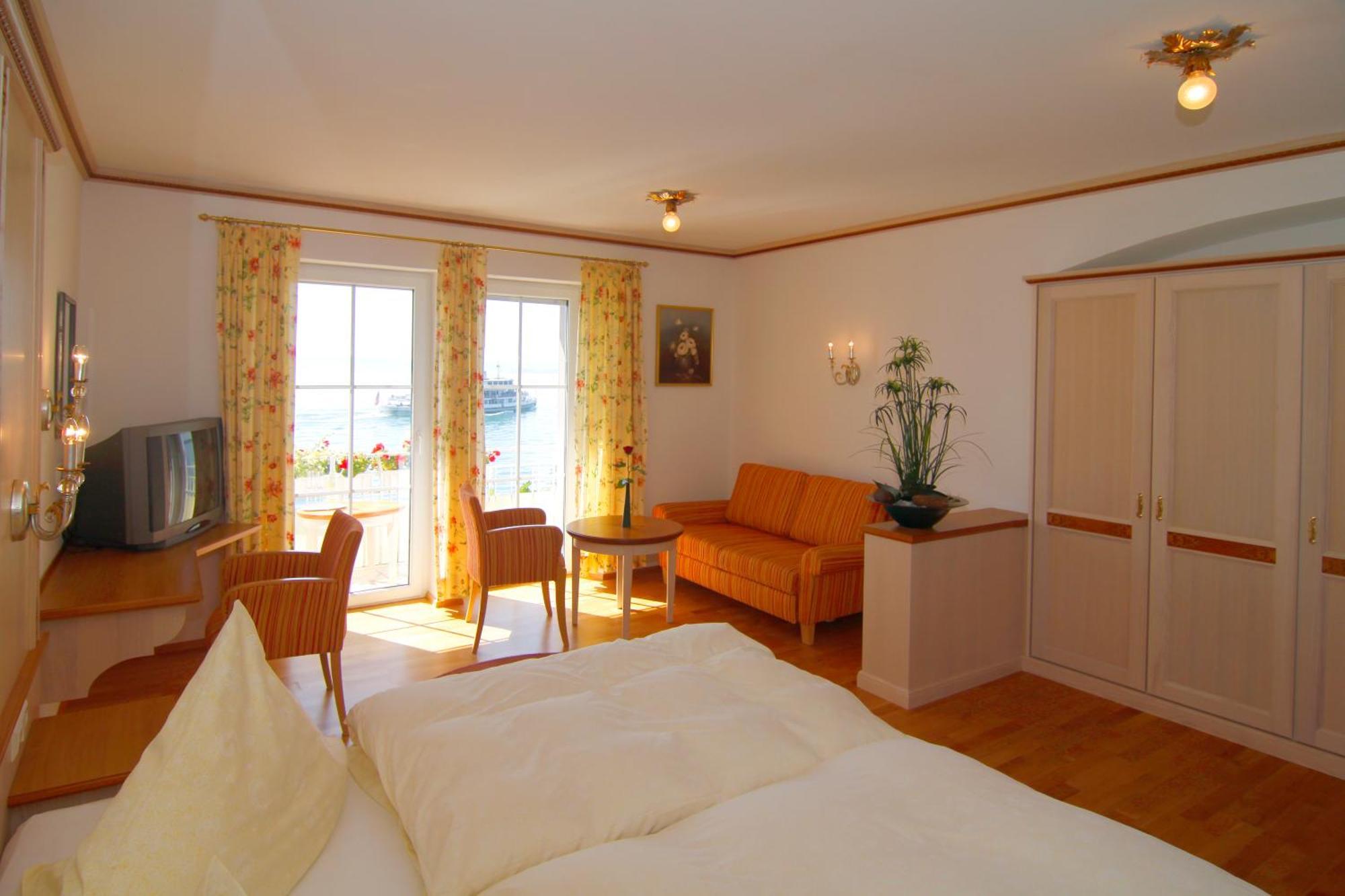 Seehotel Zur Muenz เมียร์สบวร์ก ภายนอก รูปภาพ
